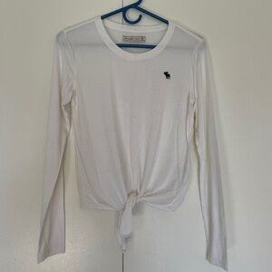 Abercrombie and Fitch White Long-Sleeved Tie-Front Top Size XS